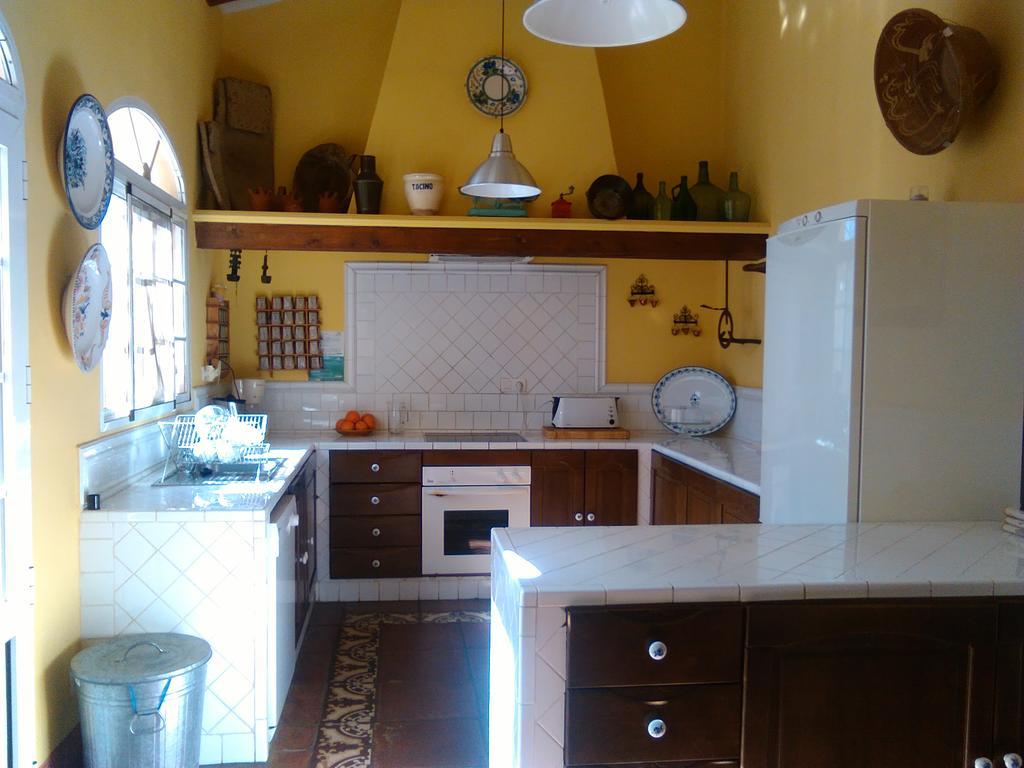 Casa Rural Valdevilano La Roca de la Sierra Eksteriør bilde