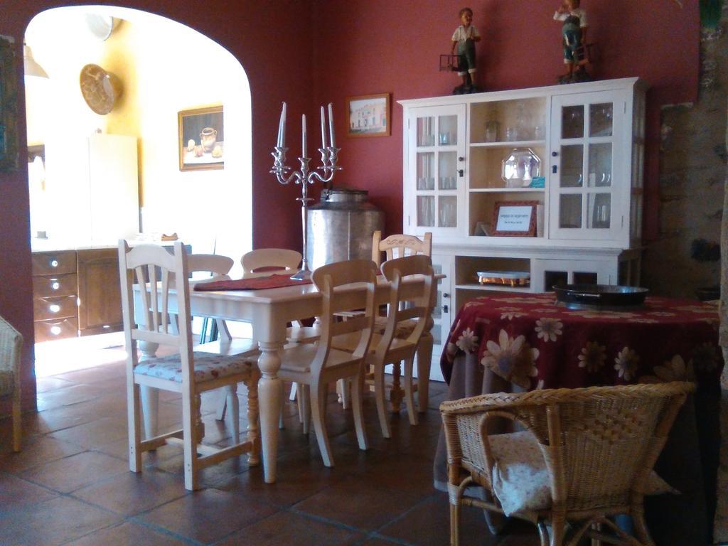 Casa Rural Valdevilano La Roca de la Sierra Eksteriør bilde