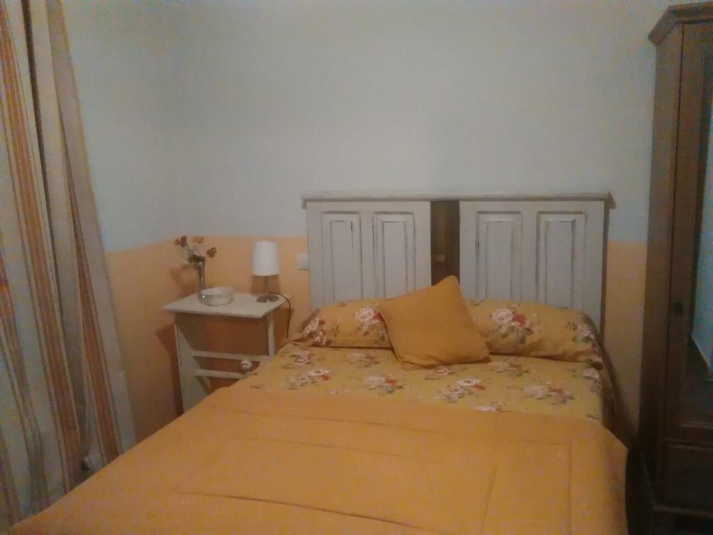 Casa Rural Valdevilano La Roca de la Sierra Eksteriør bilde